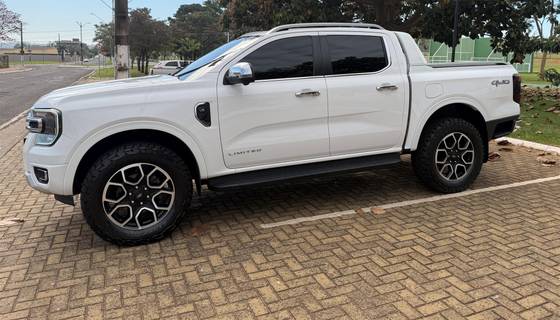 FORD RANGER 3.0 V6 TURBO DIESEL CD LIMITED 4X4 AUTOMÁTICO FORD RANGER 3.0 V6 TURBO DIESEL CD LIMITED 4X4 AUTOMÁTICO
